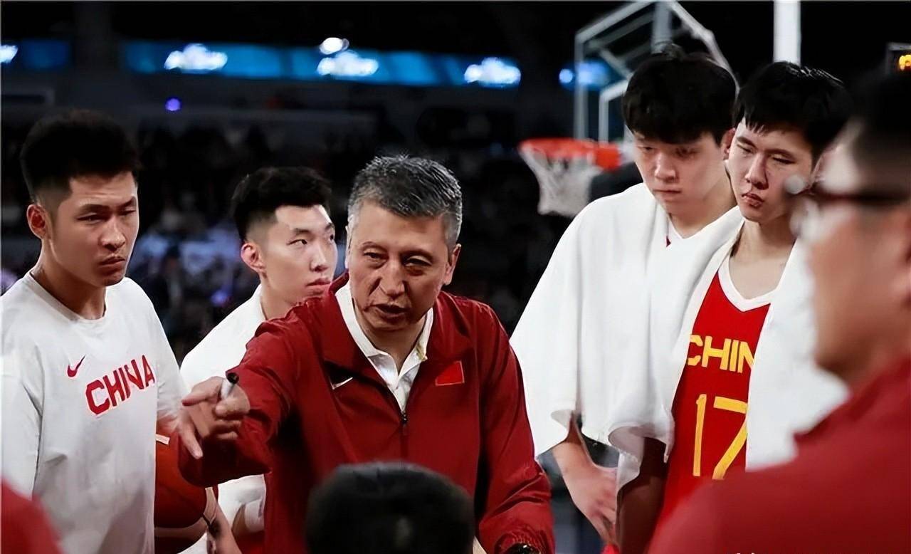 湖南男篮战胜对手取得比赛胜利