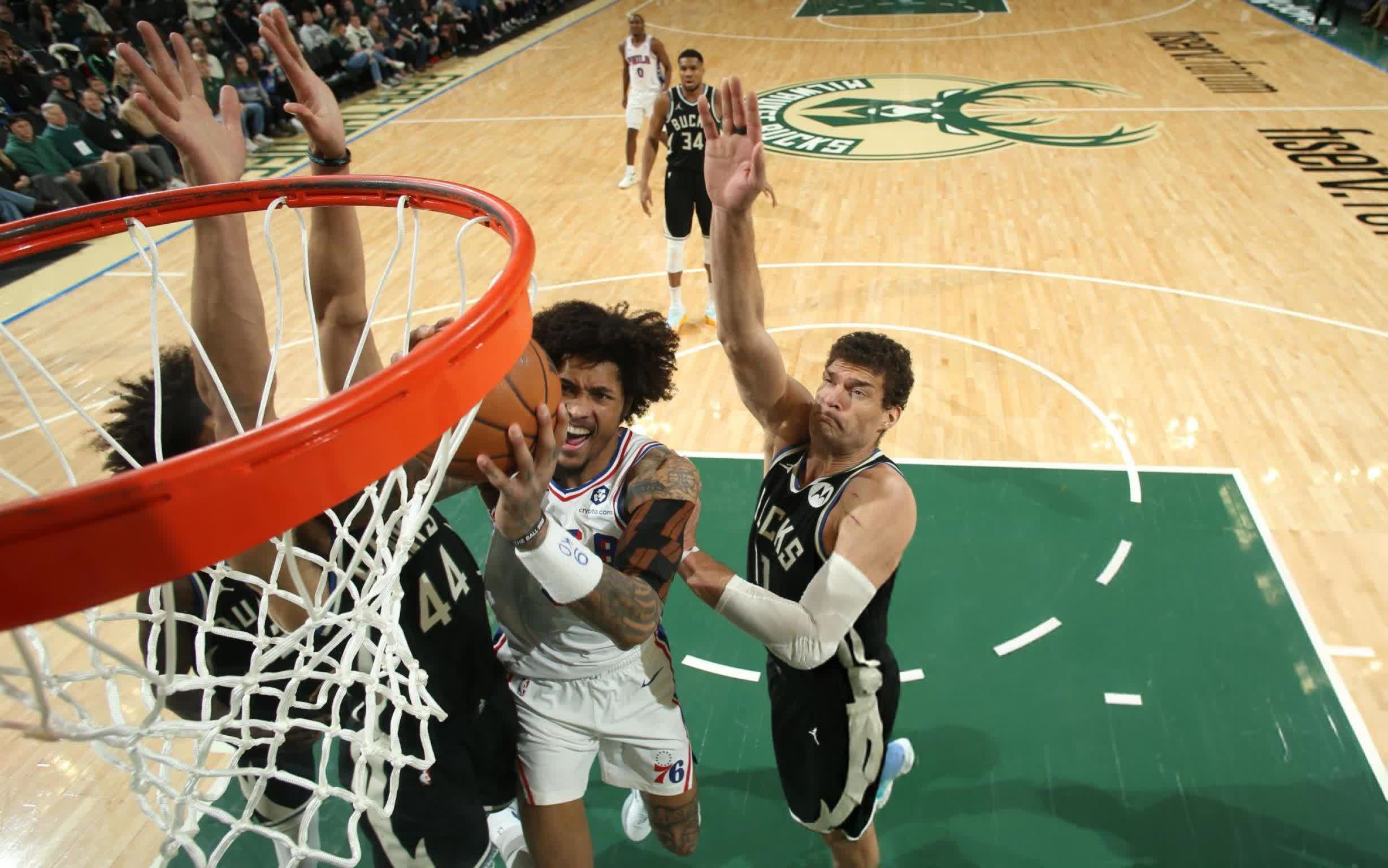 NBA兰多夫遭遇伤病困扰，或缺席季后赛
