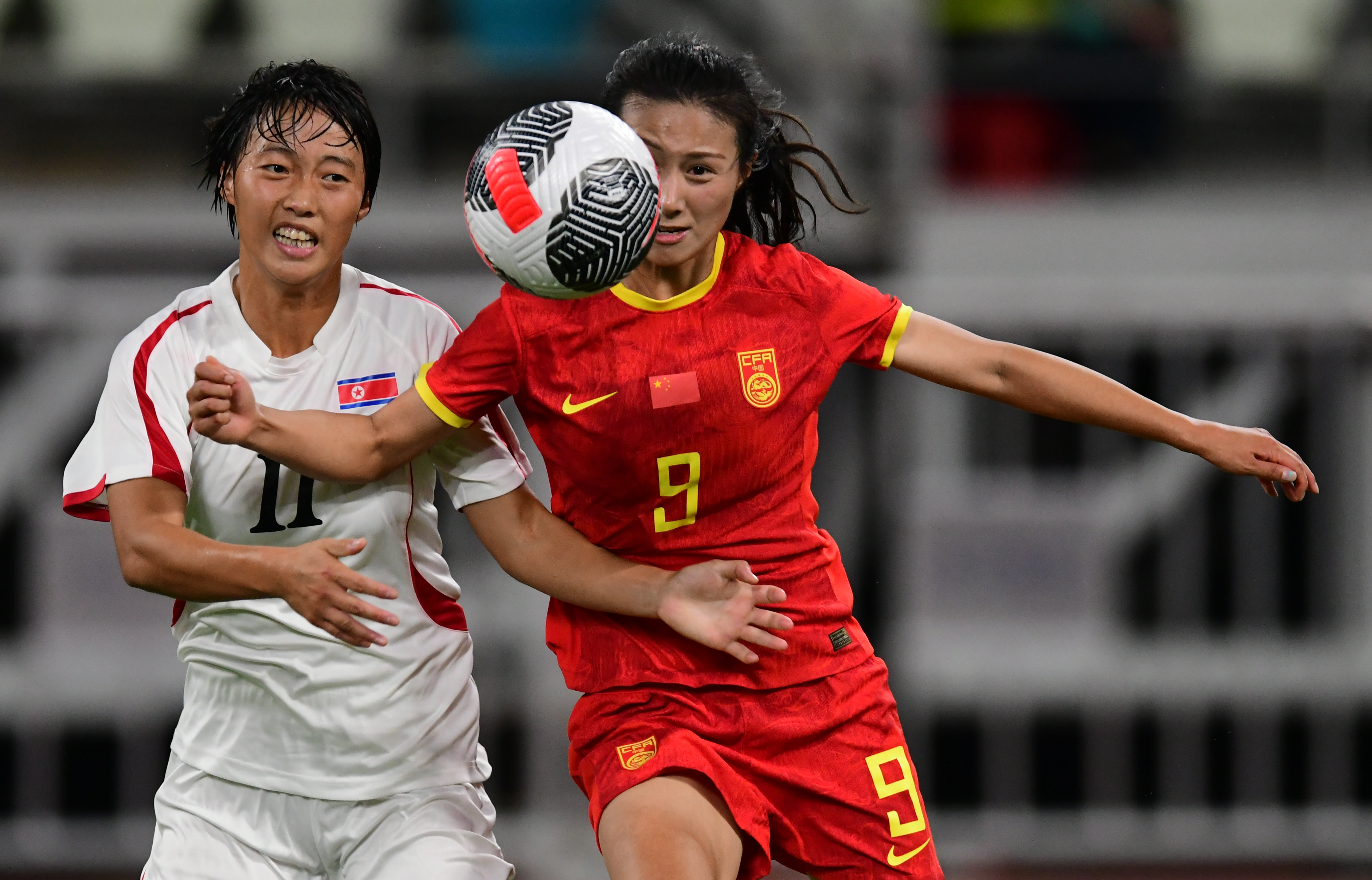 雷速官网-国际女子足球赛事中，中国队获得亮眼表现
